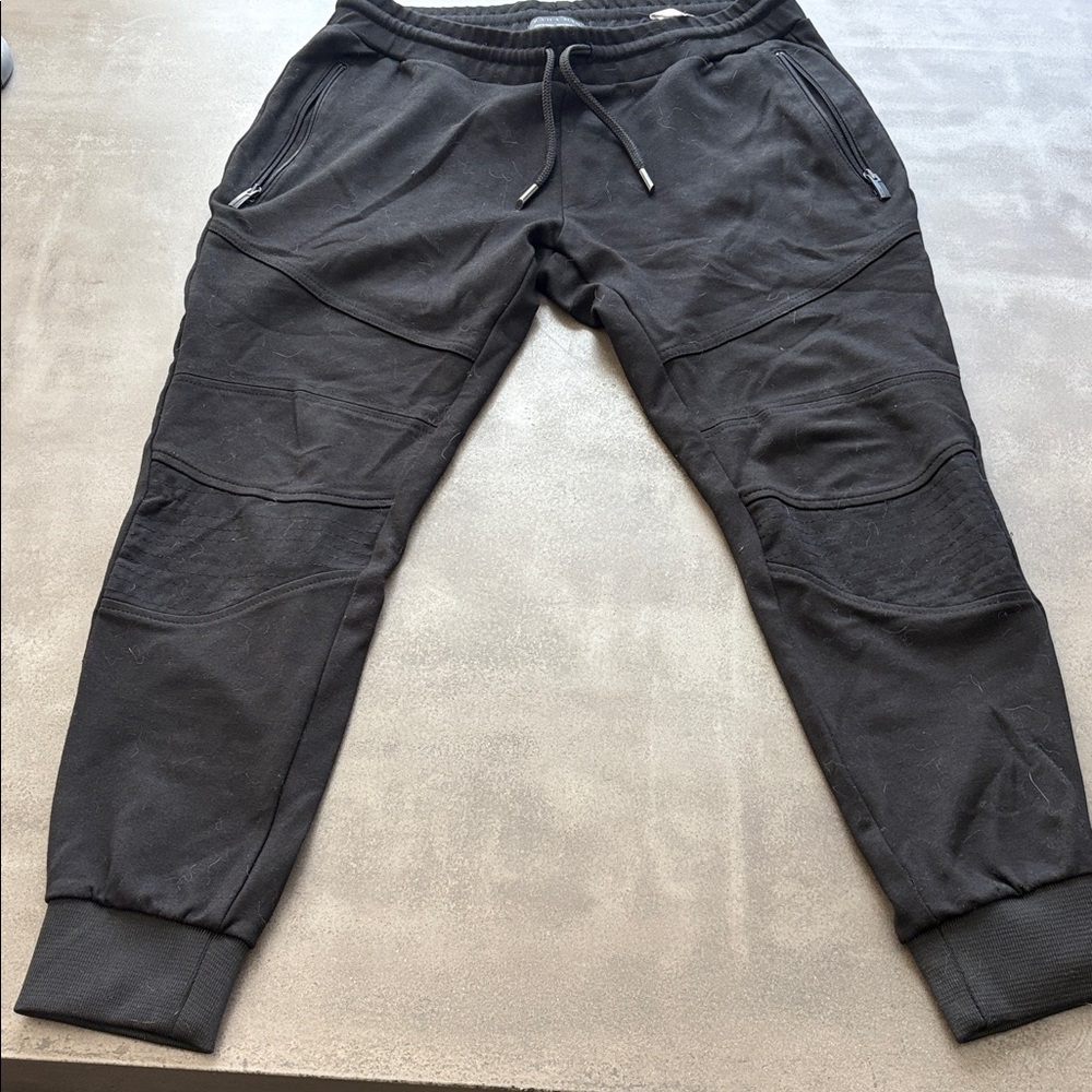 Men’s sweatpants joggers in black